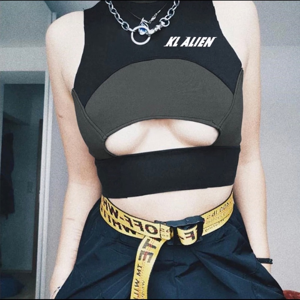 Alien Brand top